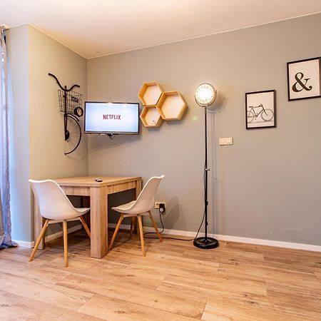 Stay & Explore Sofia - Central Studio المظهر الخارجي الصورة